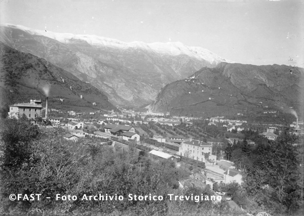 Vittorio Veneto,veduta da  S. Gottardo
